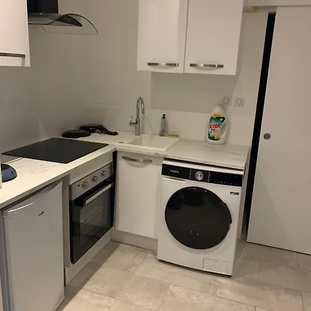 Petit Pavillon Individuel F2 شقة