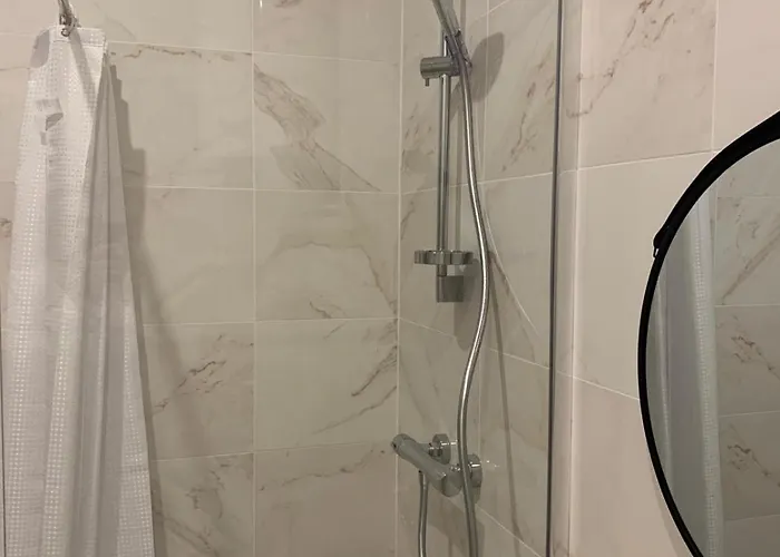 Apartament Petit Pavillon Individuel F2 *