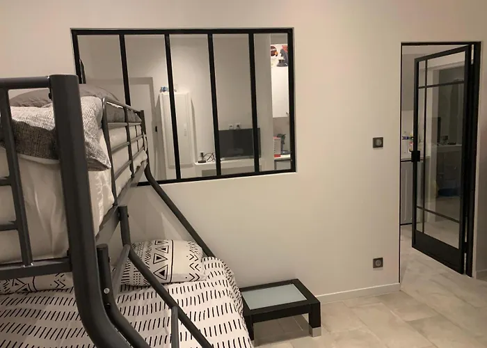 Apartment Petit Pavillon Individuel F2 *