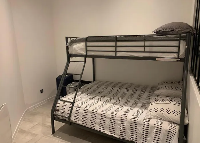 Petit Pavillon Individuel F2 *